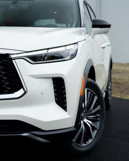 QX60 exterior front end white SUV