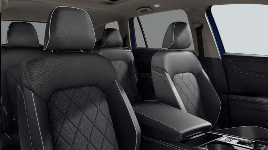 2025 VW Atlas Interior Color optionTitan-Black-with-Silver-Underlay