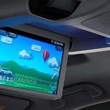 2019-pilot-int-thumb-10-rear-entertainment-system-1400-2x-1