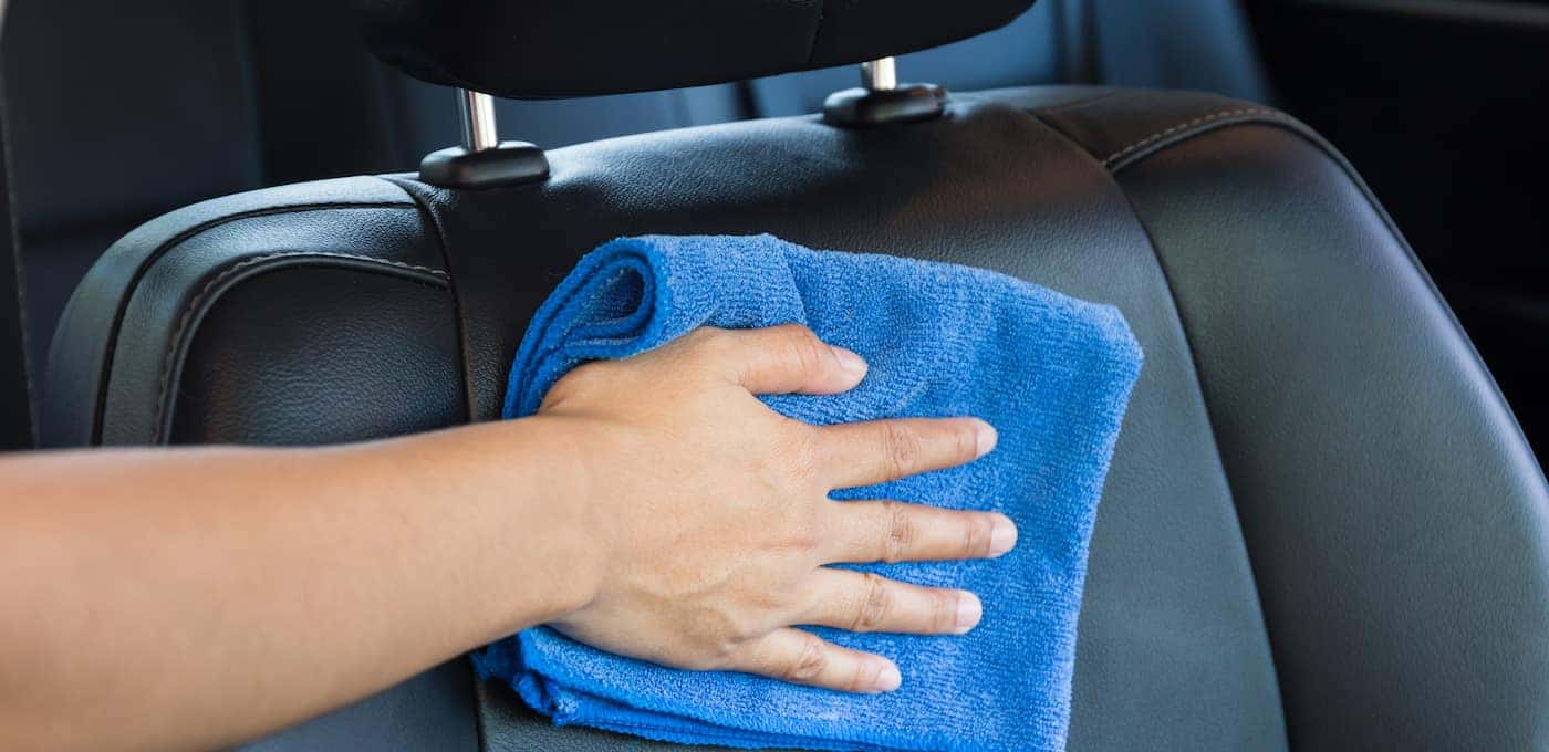 Wipes for Car Seats Leather Cleaning Wipes Free Microfiber Cloth