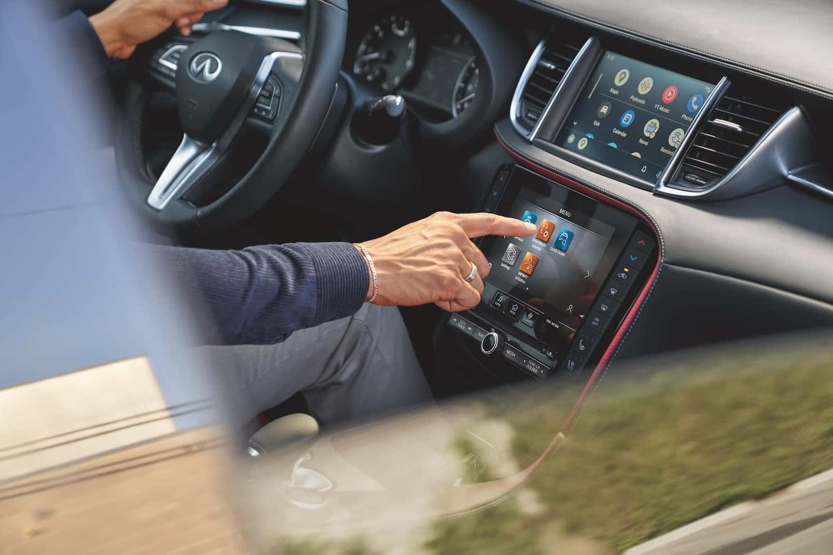 INFINITI QX55 Interior Tech