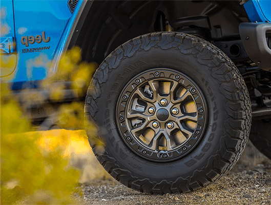 17-inch beadlock-capable wheels on the new hemi Wrangler