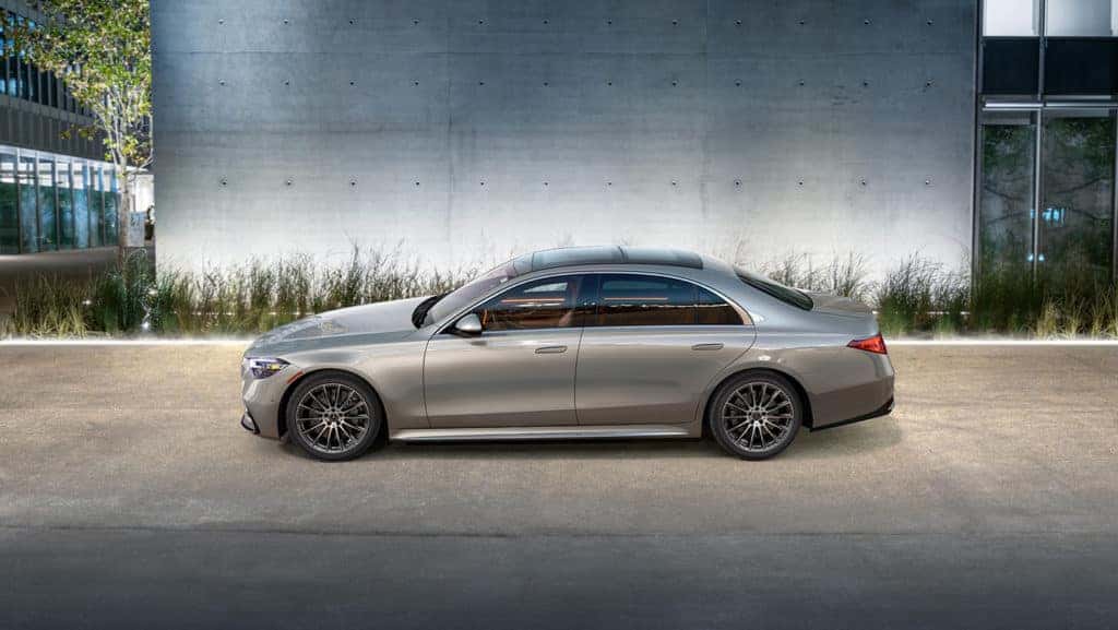 Overview of the 2022 Mercedes-Benz S-Class in Los Angeles