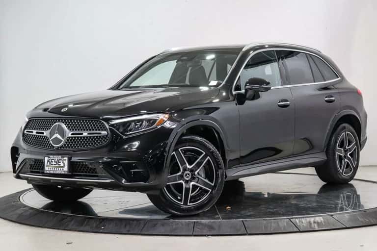 Pre-Owned Courtesy Vehicle 2026 Mercedes-Benz GLC 300 SUV