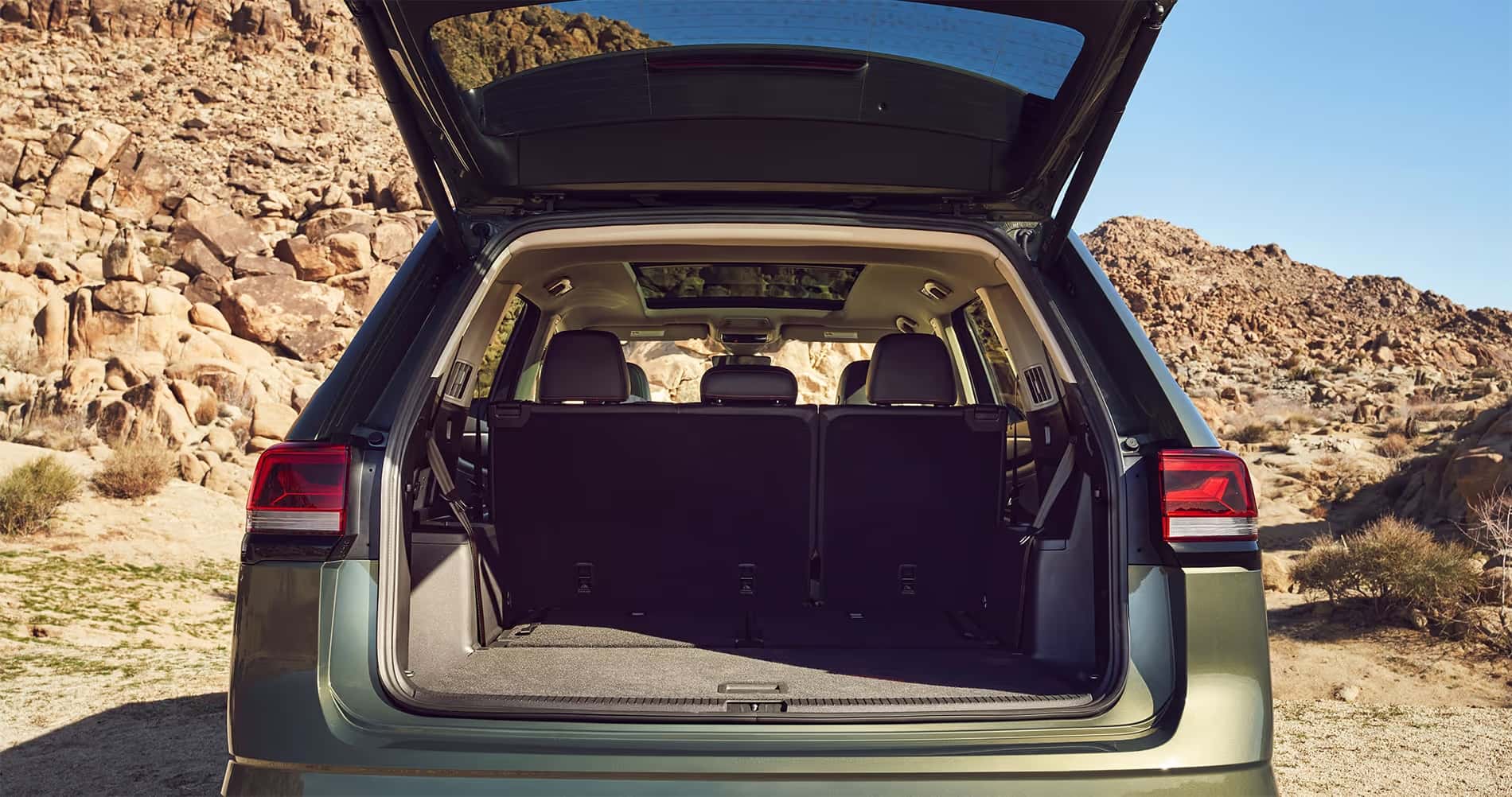 Atlas Cross sport cargo space