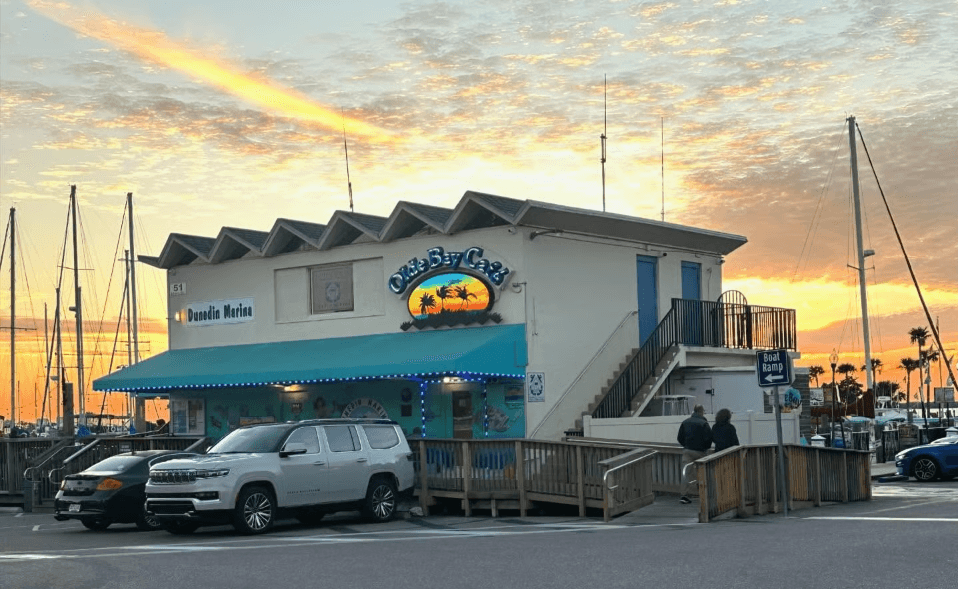 Olde Bay Café