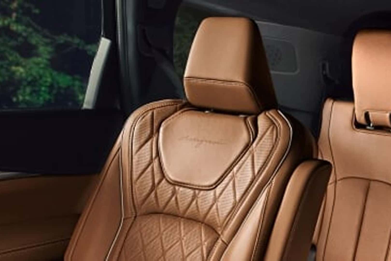 2025 qx60 interior