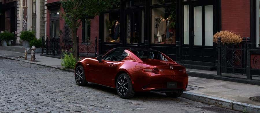 Retractable Fastback Roof
