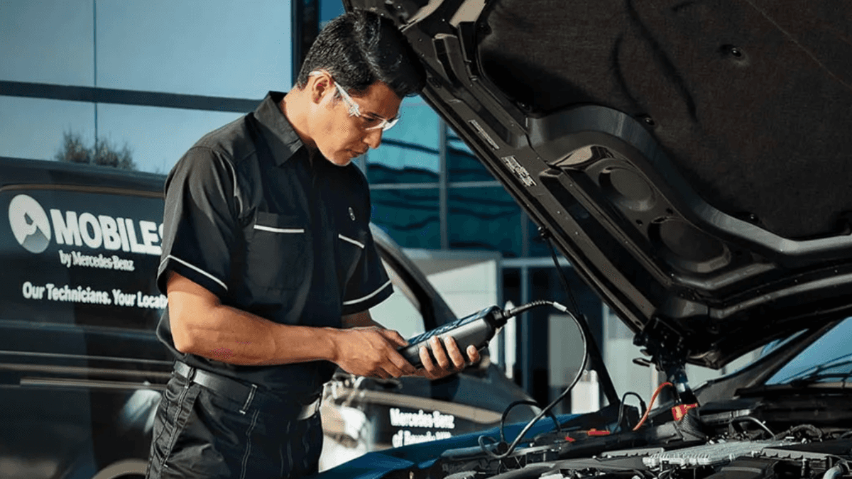 Mercedes-Benz Battery Service in Cutler Bay, FL