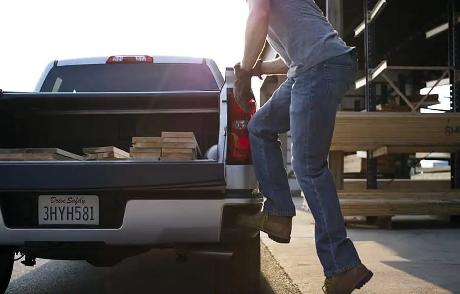 2018 chevy store silverado tool box