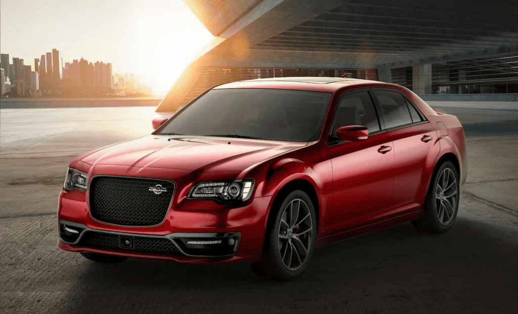 2021 Chrysler 300 Simplifies Trim Levels