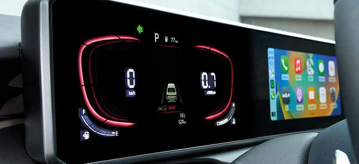 miami-lakes-automall-2025-kia-k3-touchscreen