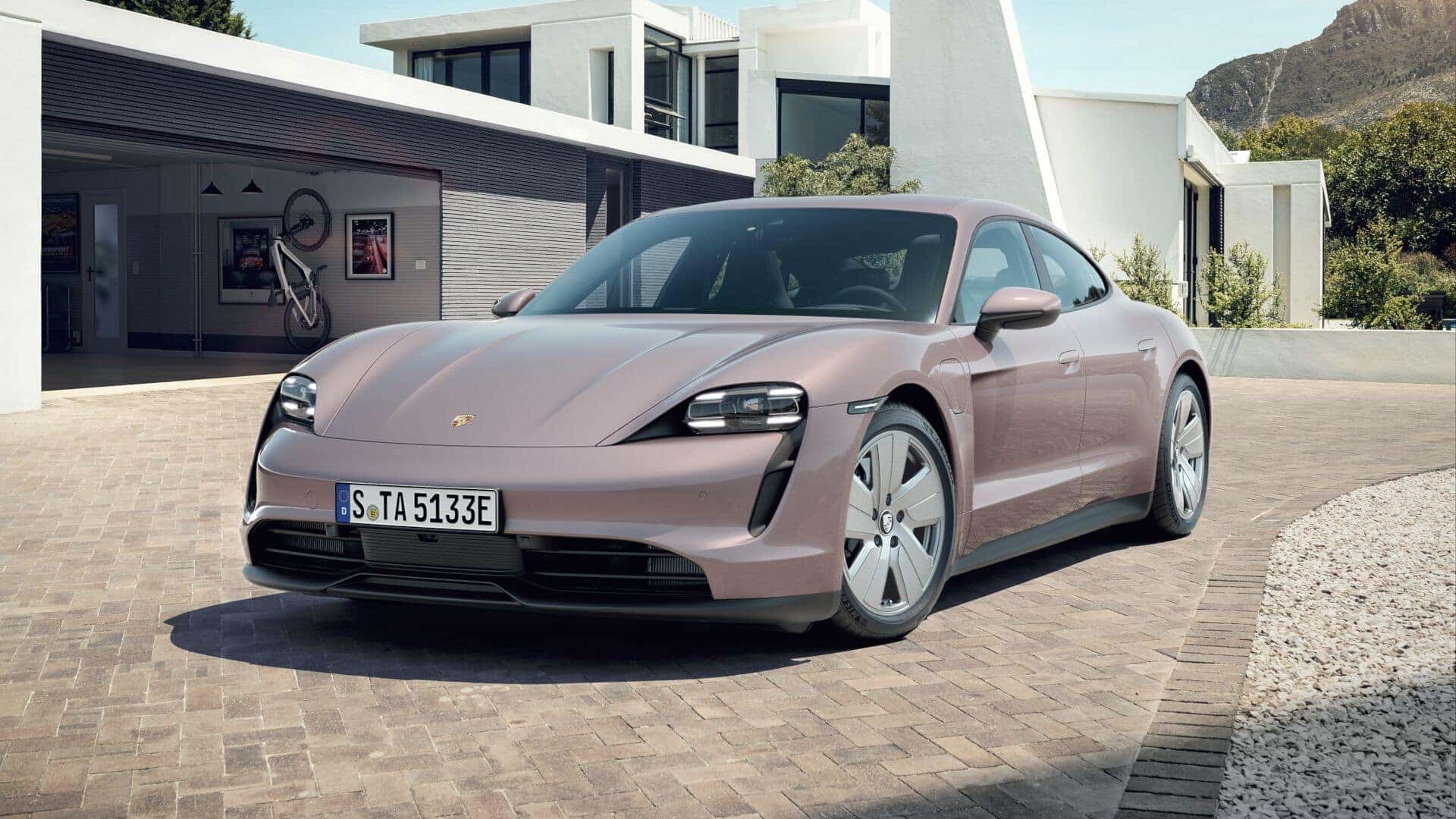 2022 Porsche Taycan Performance