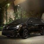 2020-toyota-sienna-exterior-midnight-black-metallic