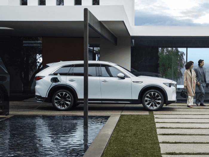 2025 Mazda CX-90 PHEV