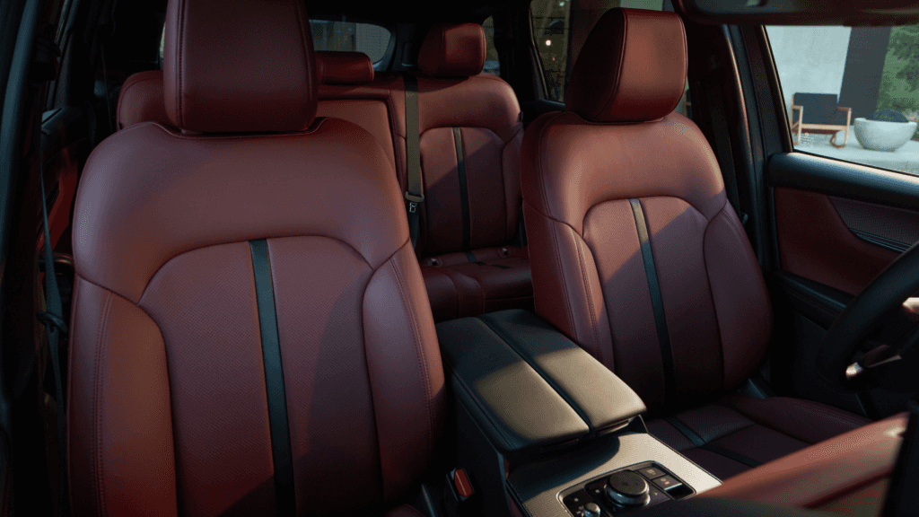 Cx-70 interior