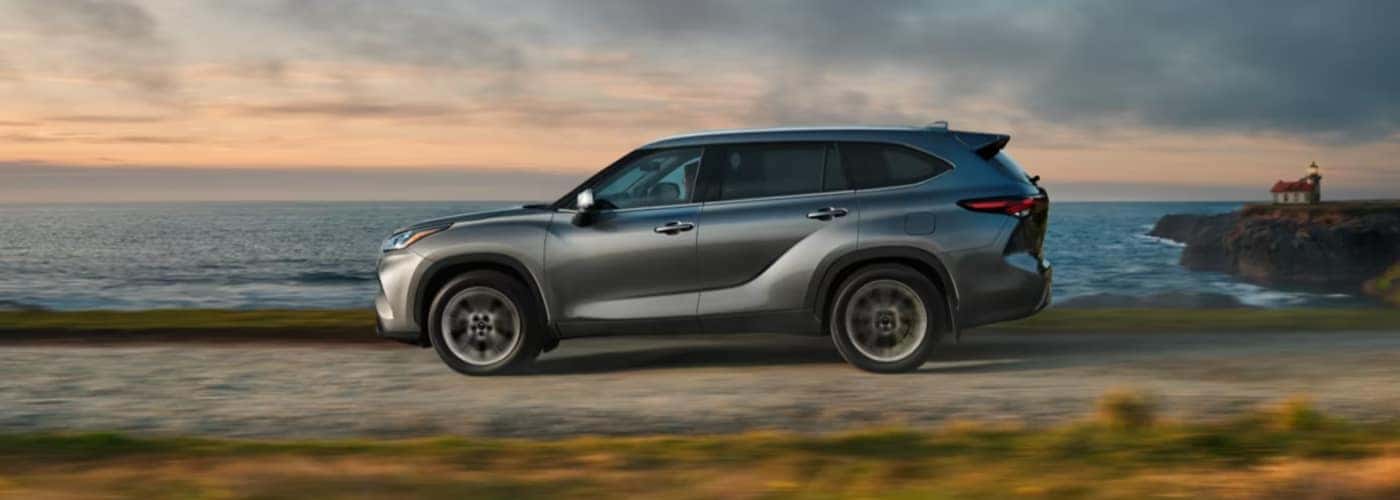 2026 toyota hybrid car