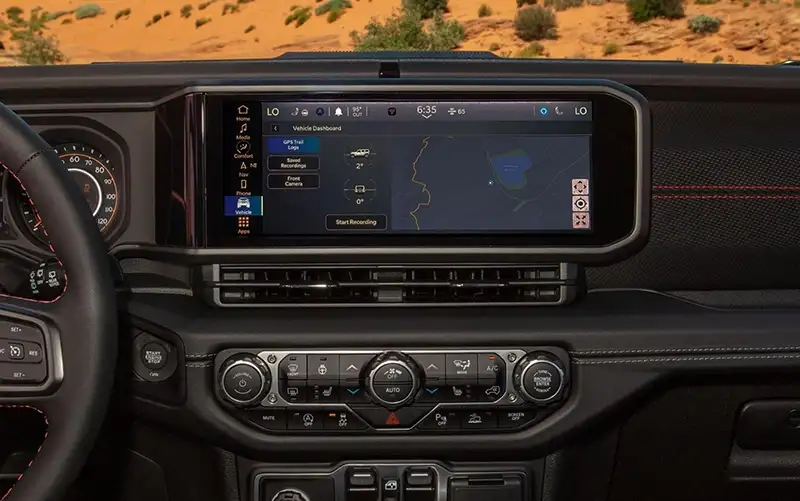 Jeep Wrangler UConnect 5