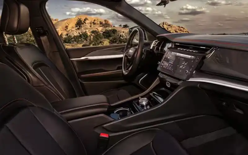 Jeep Grand Cherokee Interior