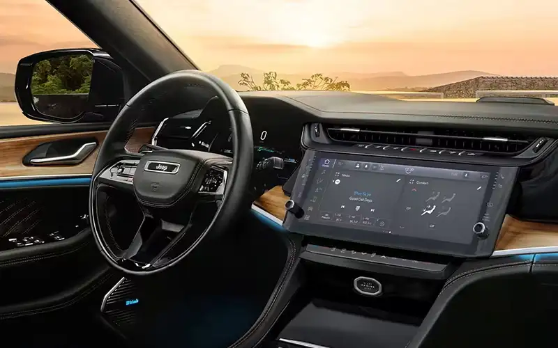 Jeep Grand Cherokee Technology