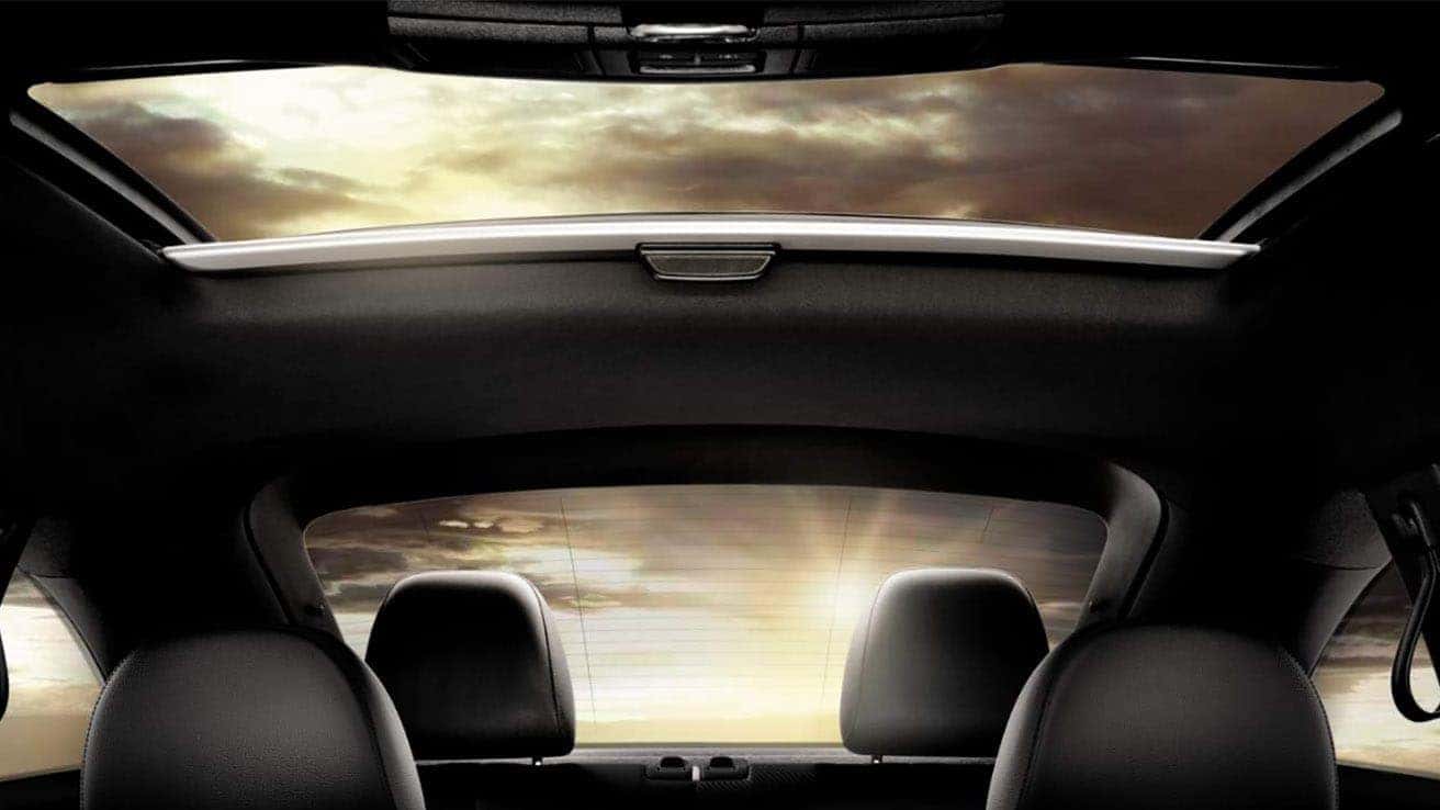 2019 VW Beetle panoramic sunroof