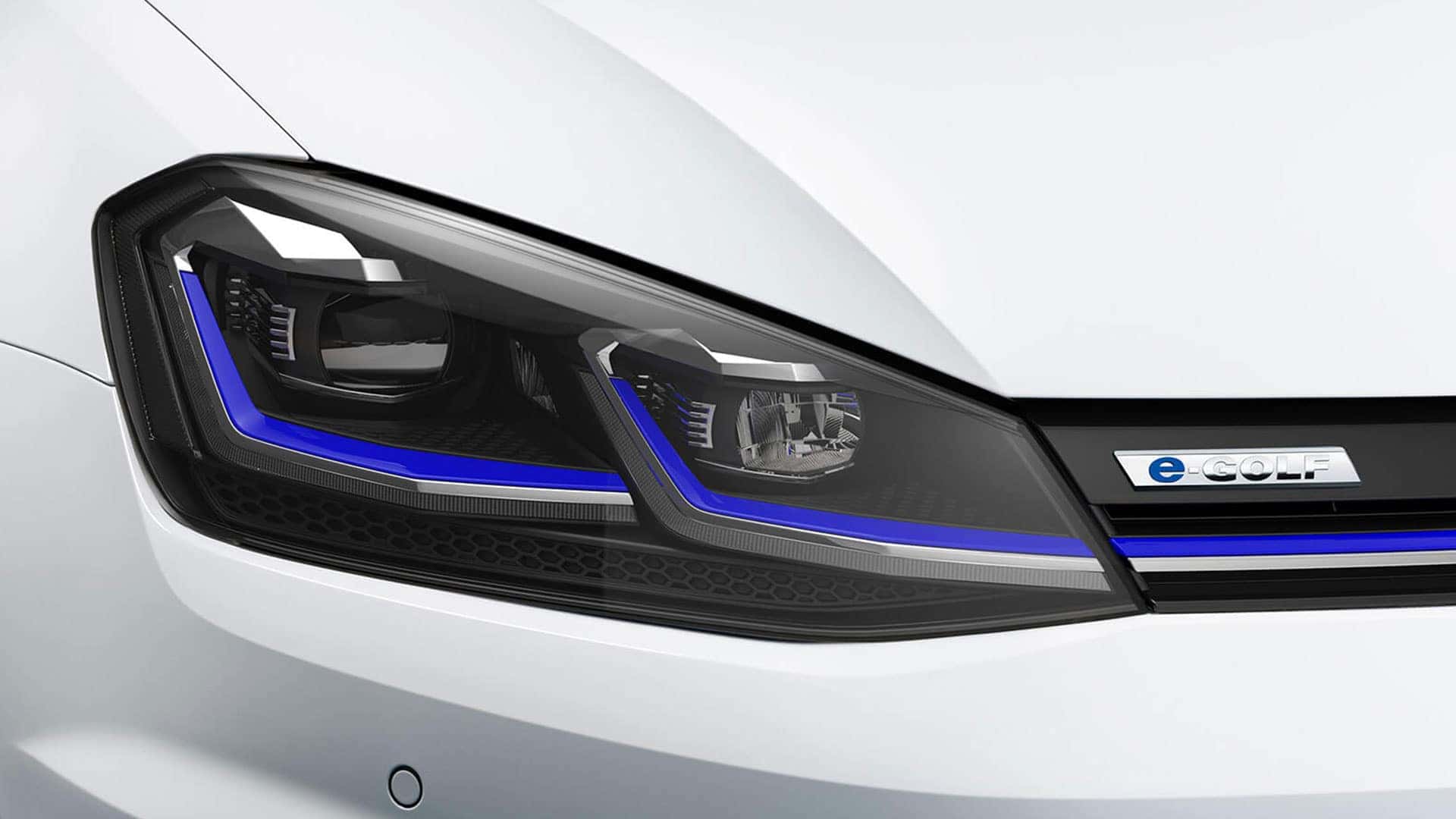 2019 VW e-Golf led headlights