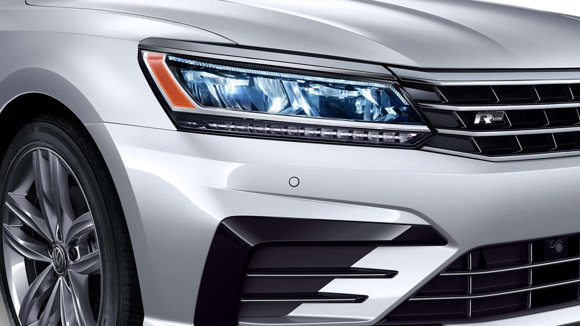 2019 VW Passat LED lights